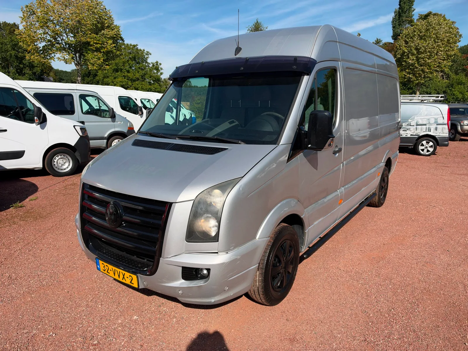 Volkswagen Crafter (2008) — foto 1