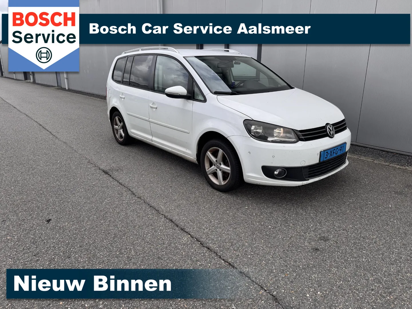 Volkswagen Touran (2014) — foto 1