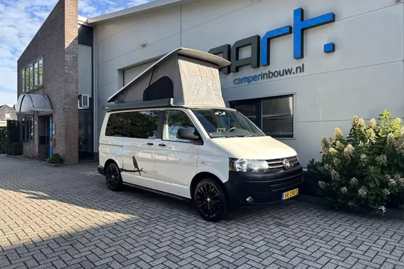 Volkswagen Smallander (2012)