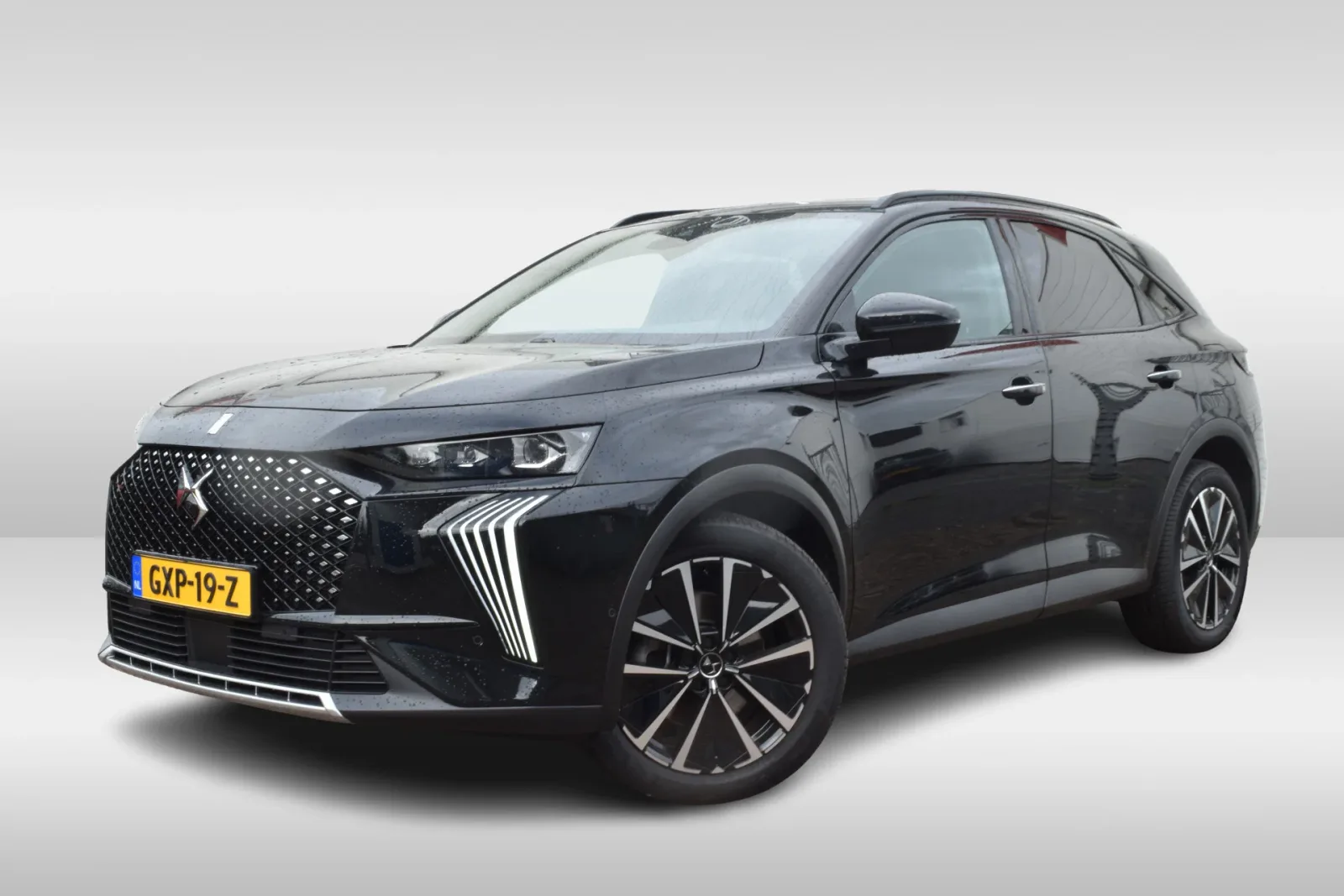 DS 7 (2024) — foto 1