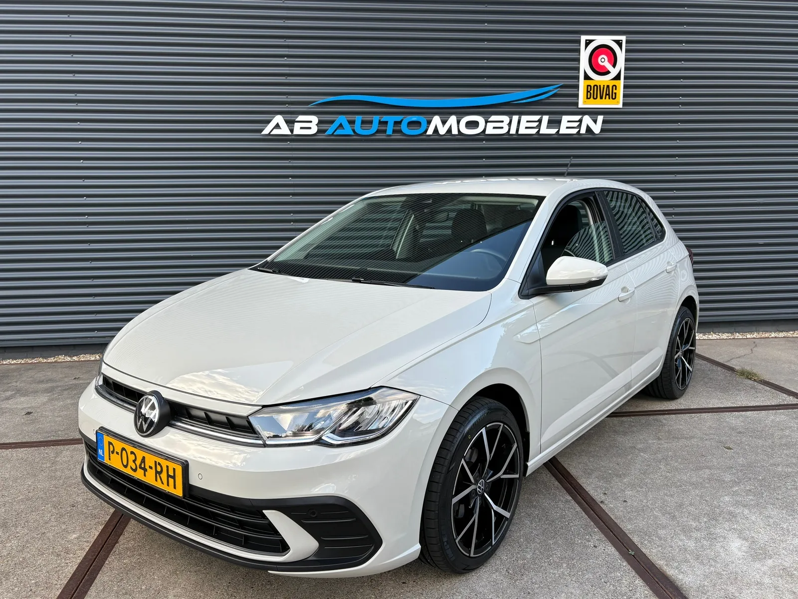 Volkswagen Polo (2022) — foto 1