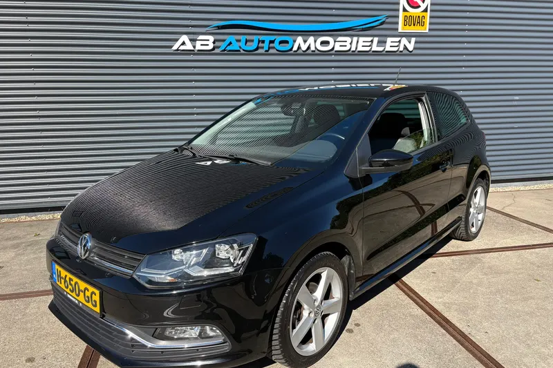 Volkswagen Polo (2015)