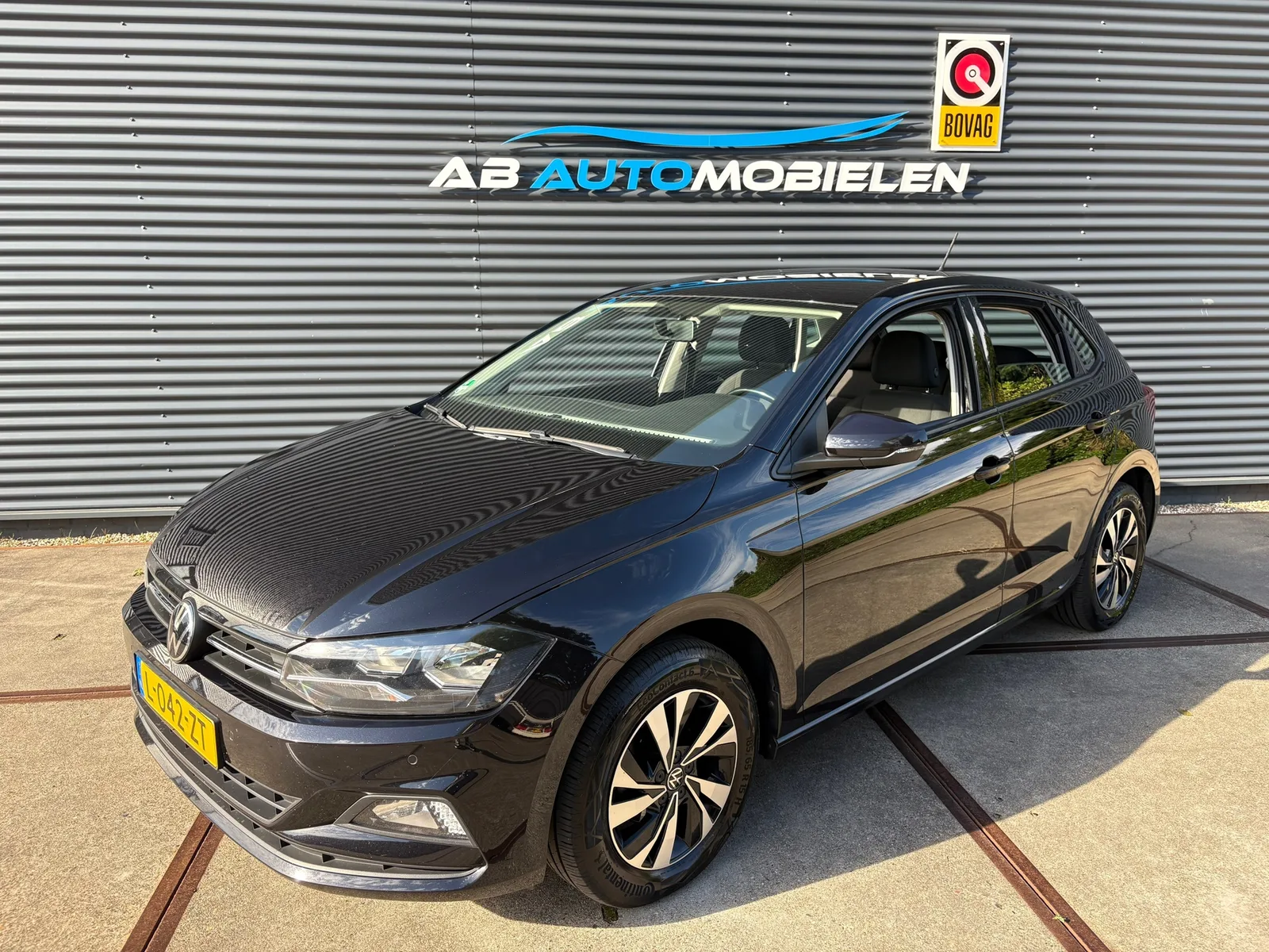 Volkswagen Polo (2021) — foto 1