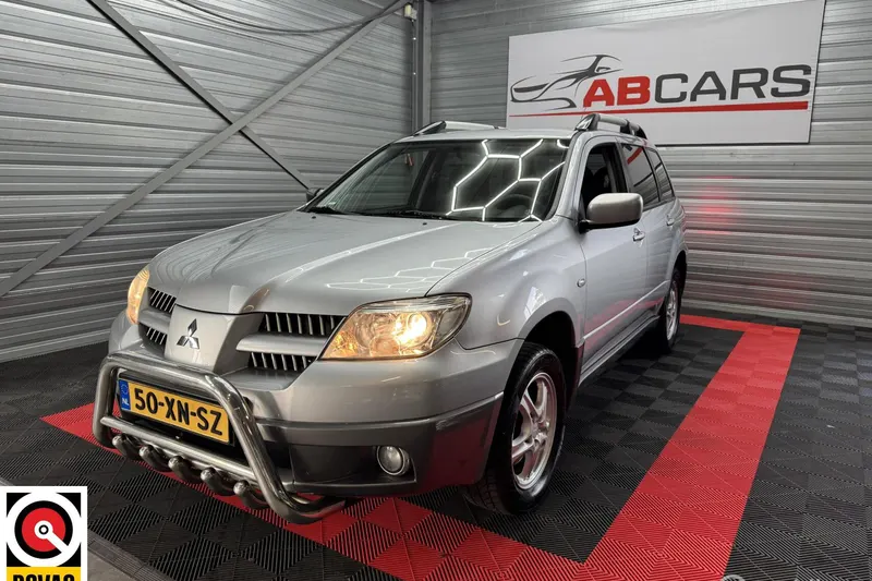 Mitsubishi Outlander (2007)