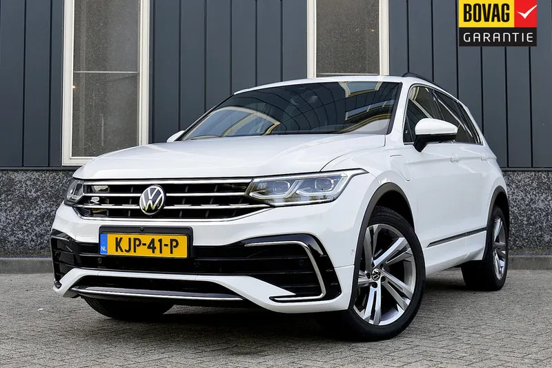 Volkswagen Tiguan (2022)