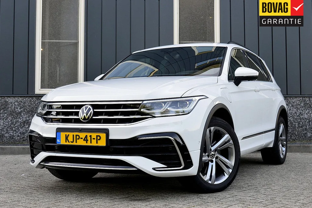 Volkswagen Tiguan (2022) — foto 1