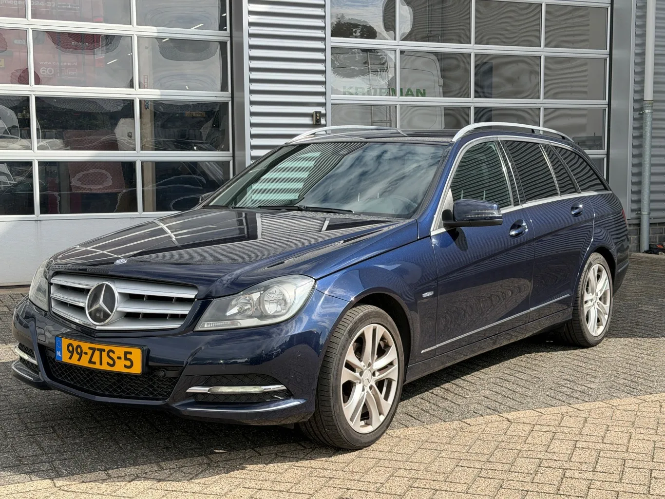 Mercedes-Benz C-Klasse (2012) — foto 1
