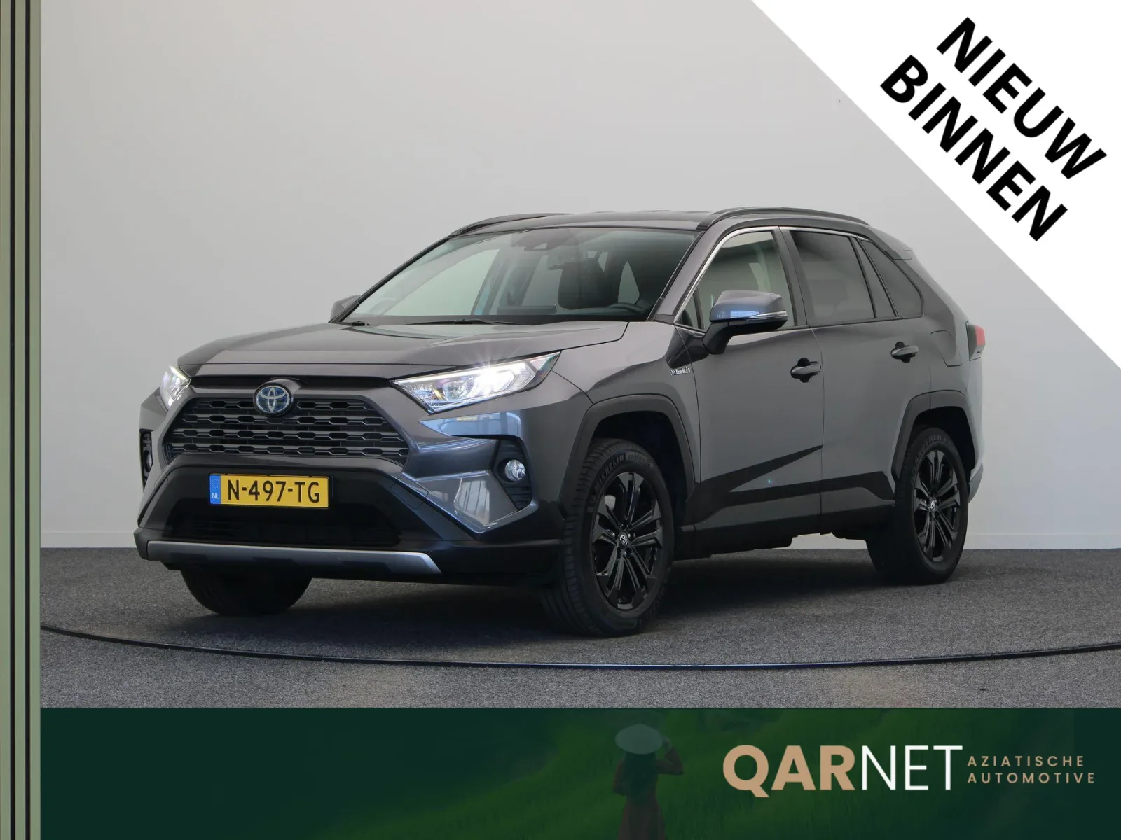 Toyota RAV4 (2022) — foto 1