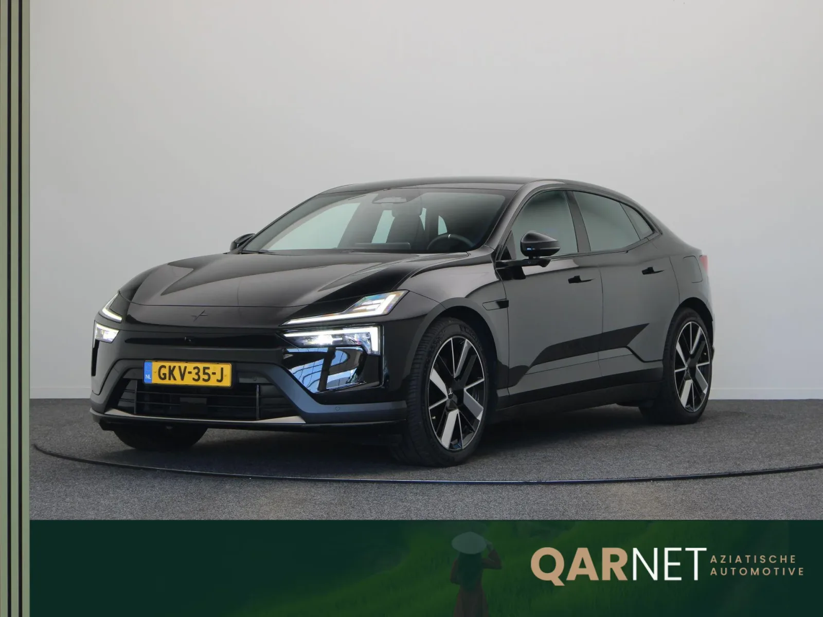 Polestar 4 (2024) — foto 1