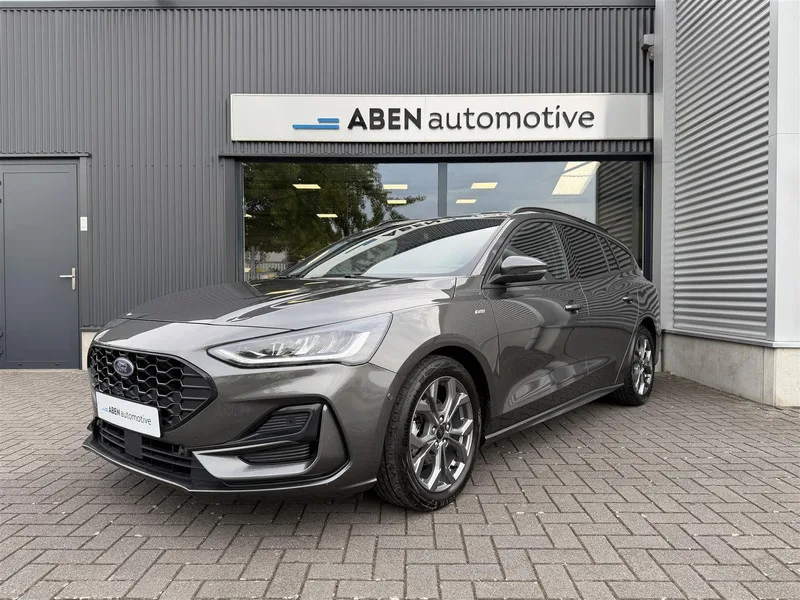 Ford Focus (2023) — foto 1
