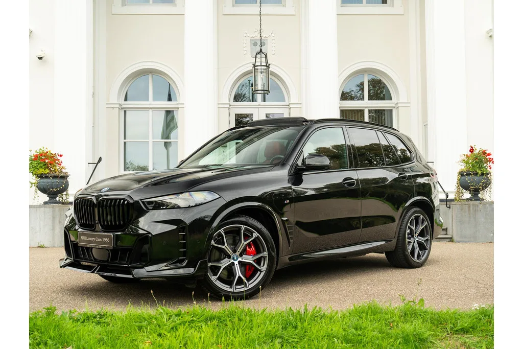BMW X5 (2025) — foto 1