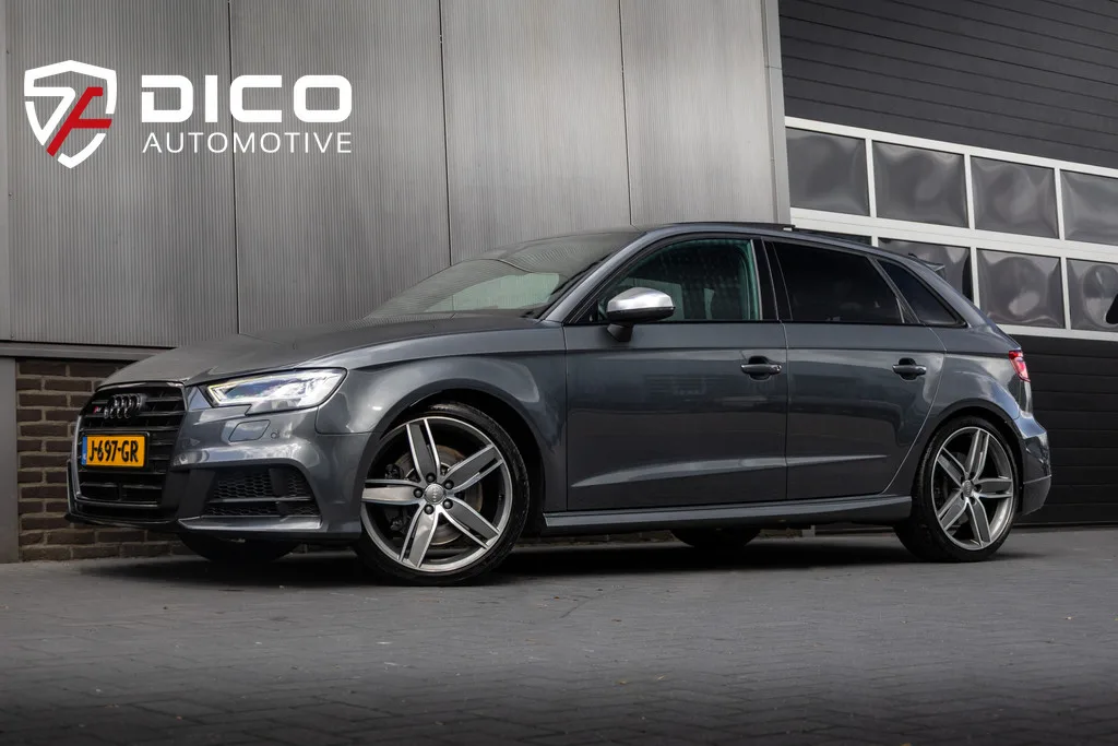 Audi S3 (2017) — foto 1