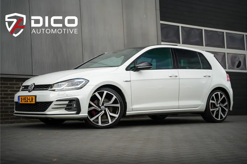Volkswagen Golf (2017)