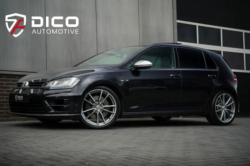 Volkswagen Golf (2015)