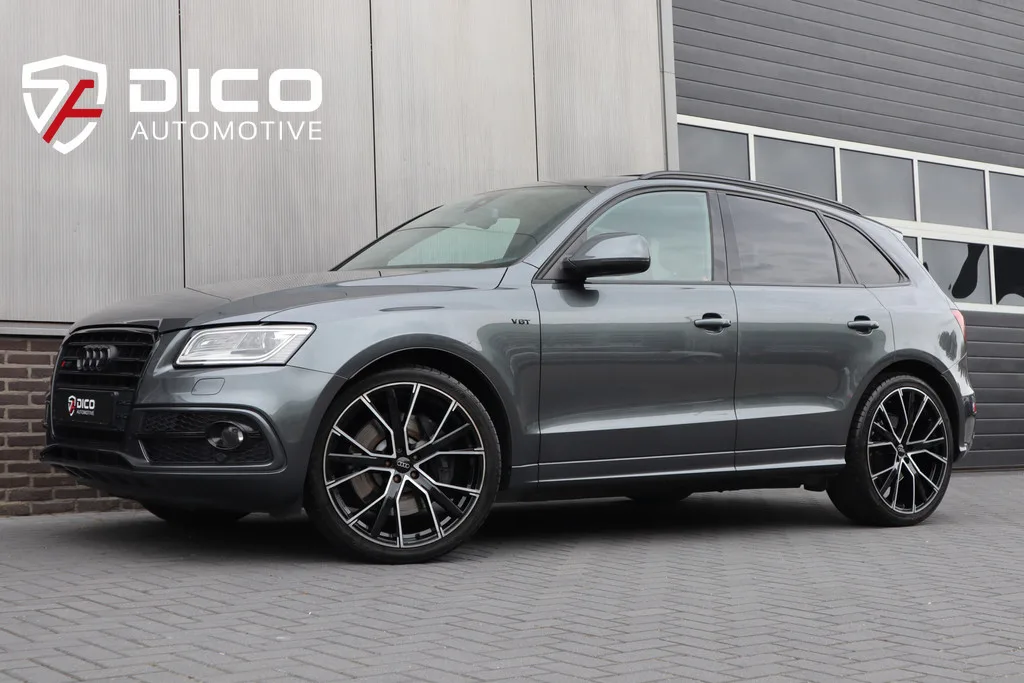 Audi SQ5 (2014) — foto 1