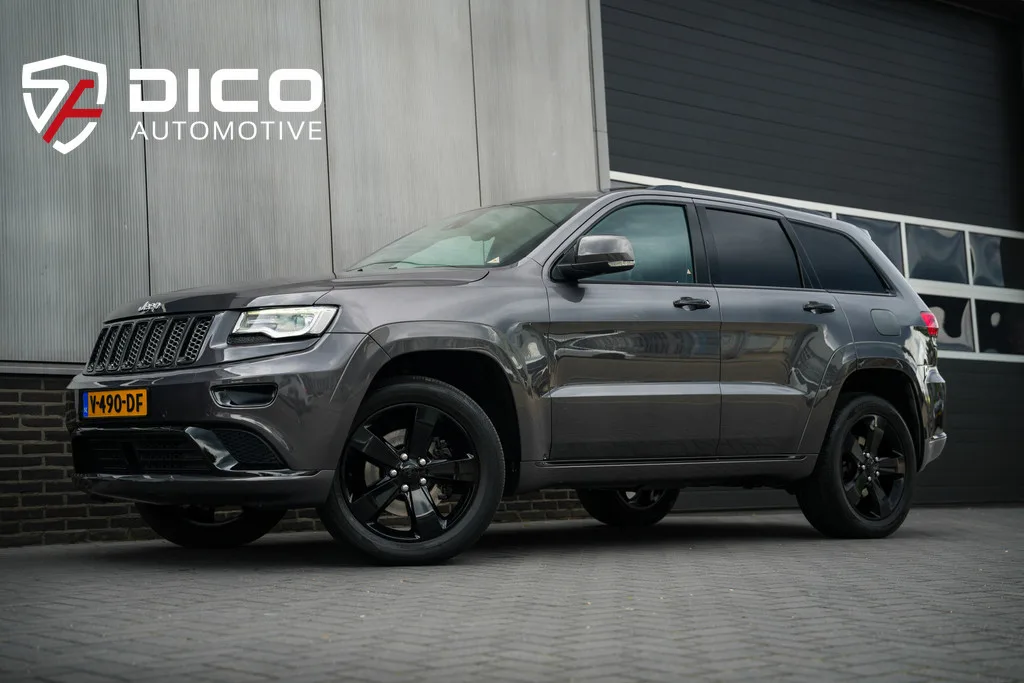 Jeep Grand Cherokee (2017) — foto 1