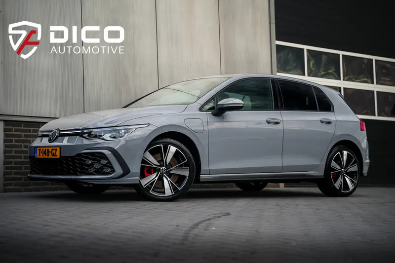 Volkswagen Golf (2020)