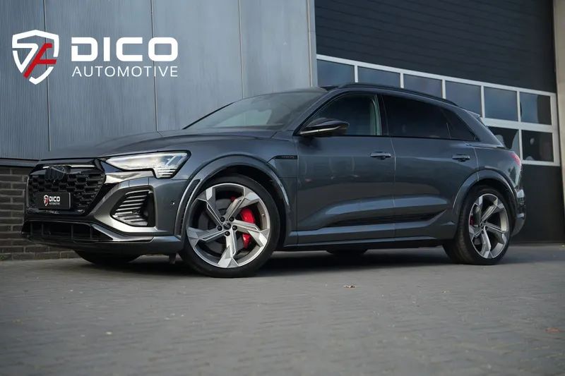 Audi SQ8 (2024)