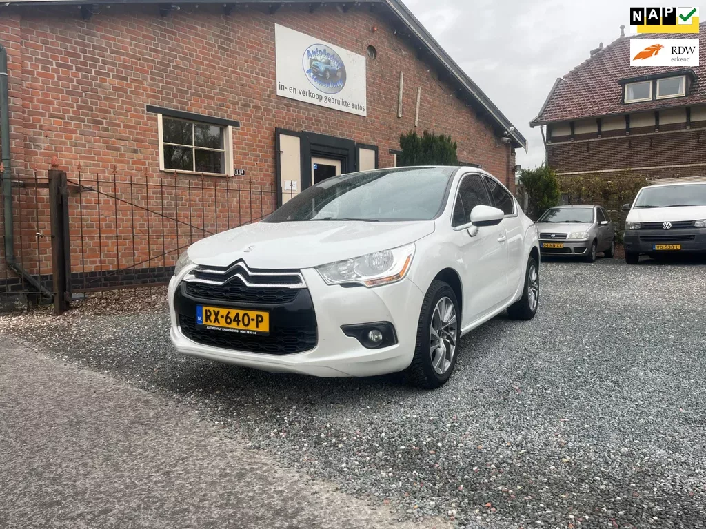 DS 4 (2015) — foto 1