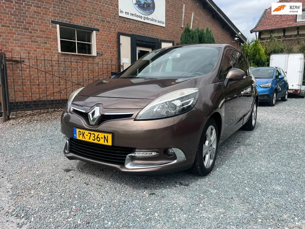 Renault Scénic (2012) — foto 1