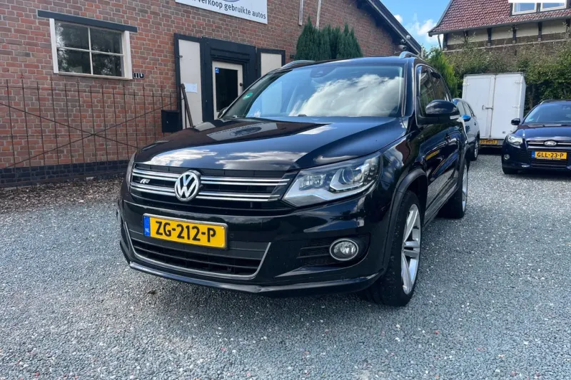 Volkswagen Tiguan (2012)