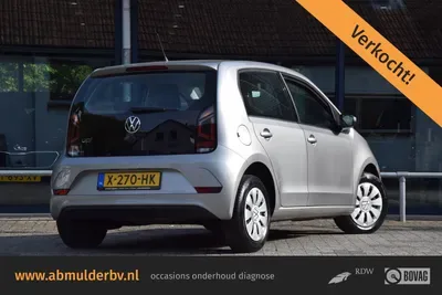 Volkswagen Up! (2023) — foto 1