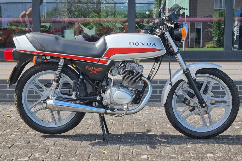 Honda CB 125 (1980)