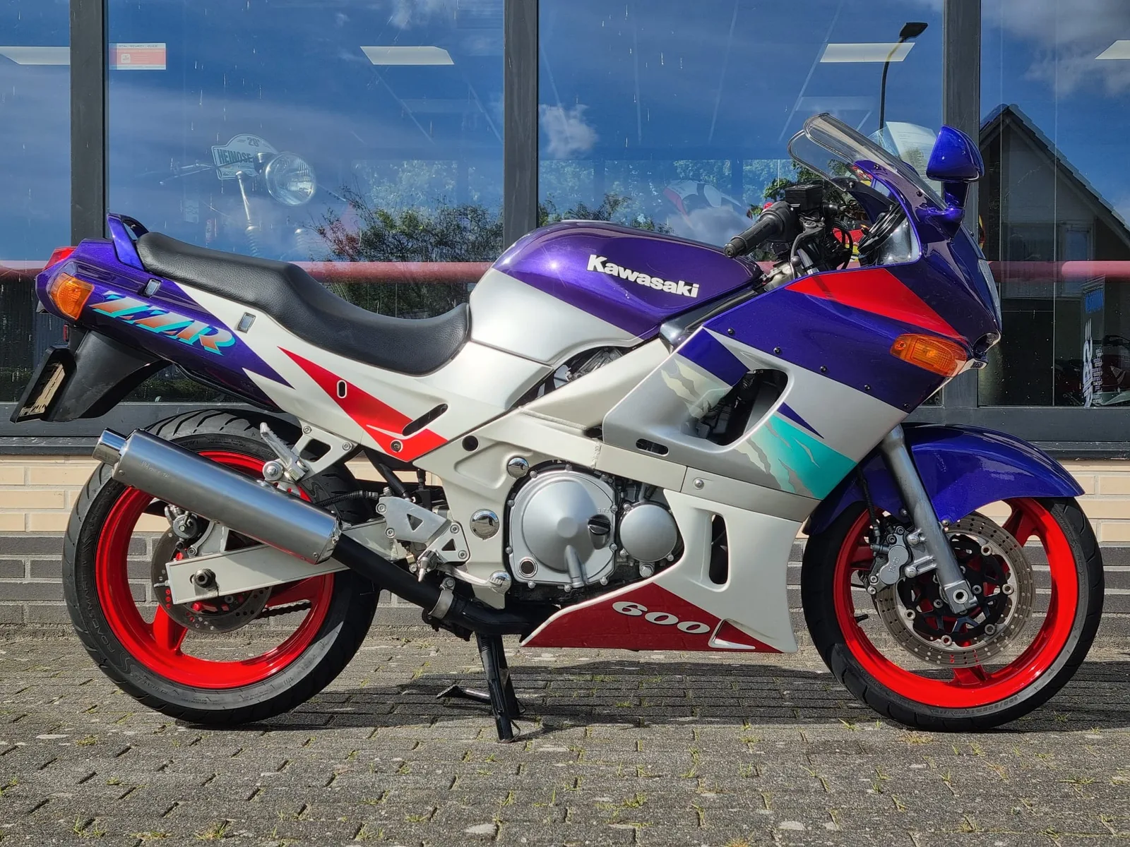 Kawasaki ZZR 600 (1994) — foto 1