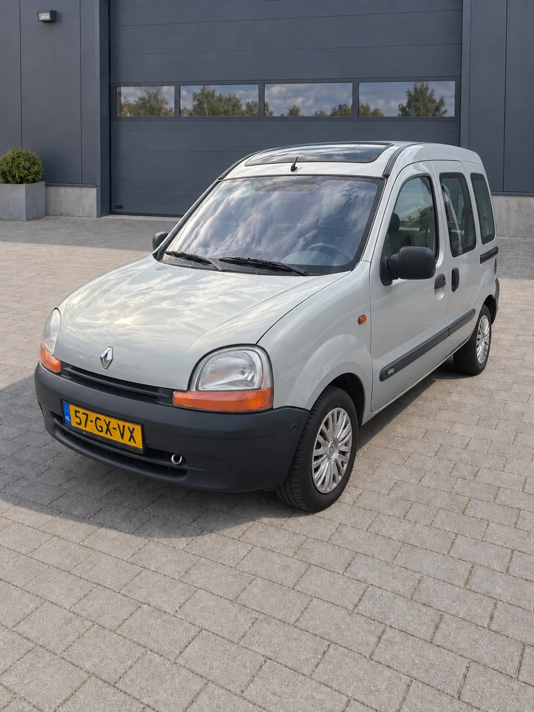 Renault Kangoo (2001) — foto 1