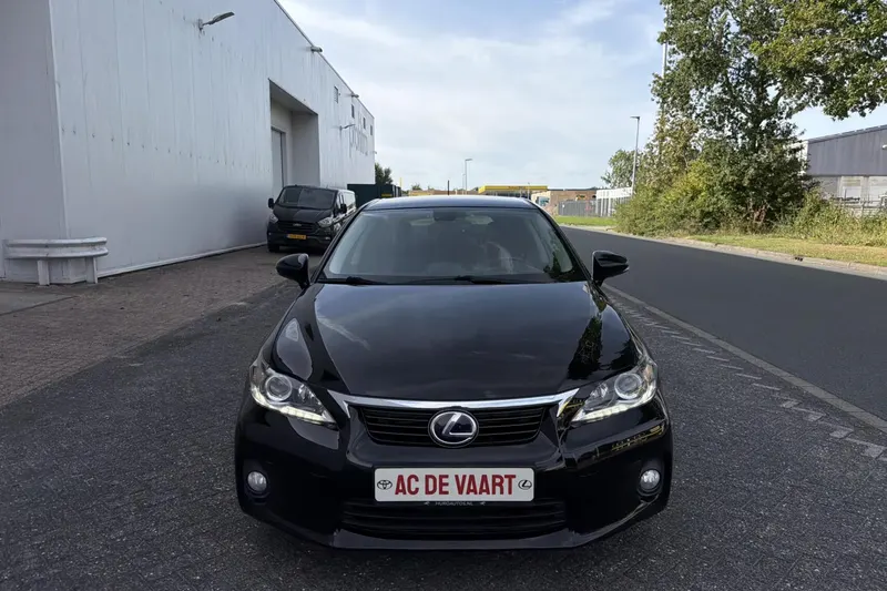 Lexus CT (2013)