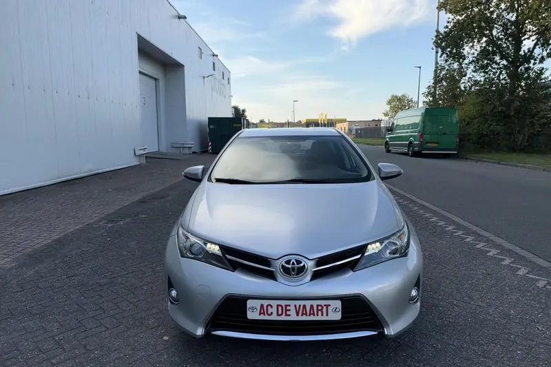 Toyota Auris (2015)