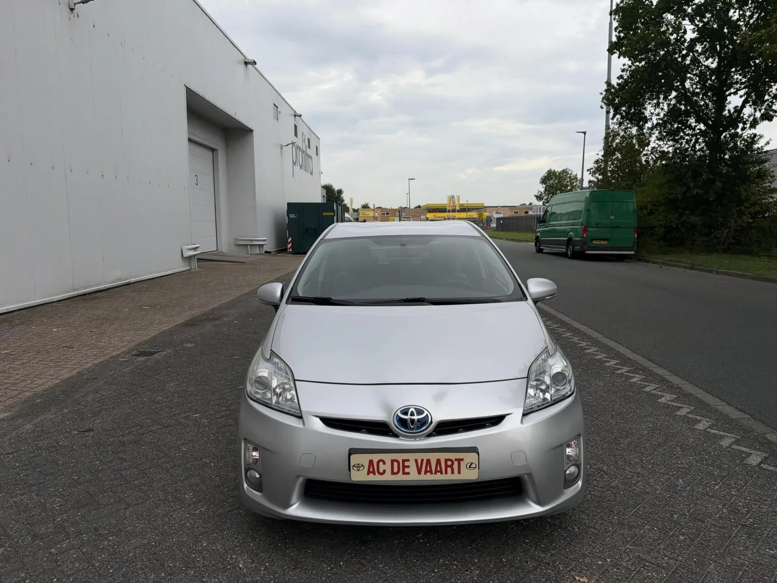 Toyota Prius (2011) — foto 1