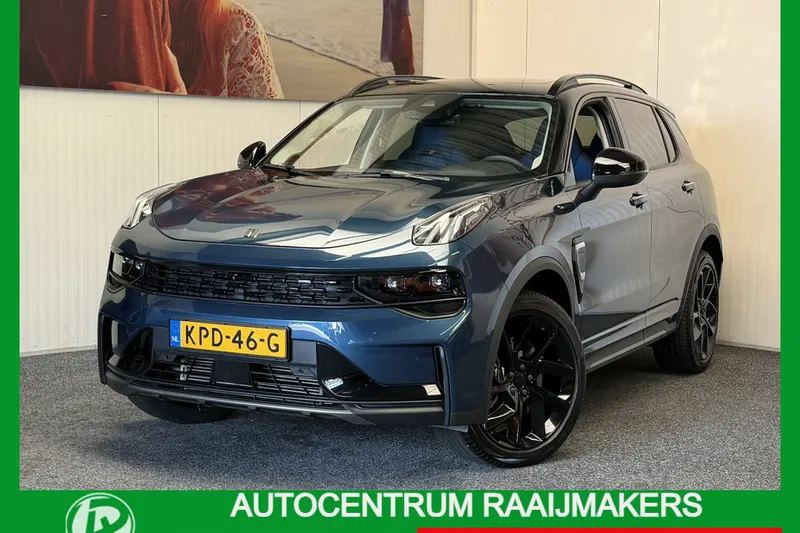 Lynk & Co 01 (2023)