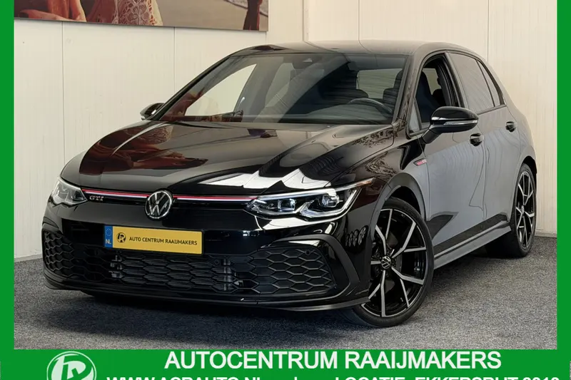 Volkswagen Golf (2023)