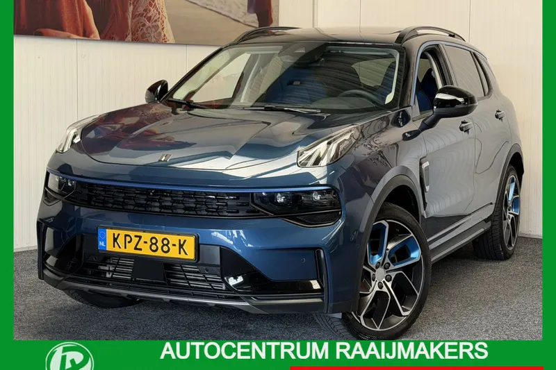Lynk & Co 01 (2023)