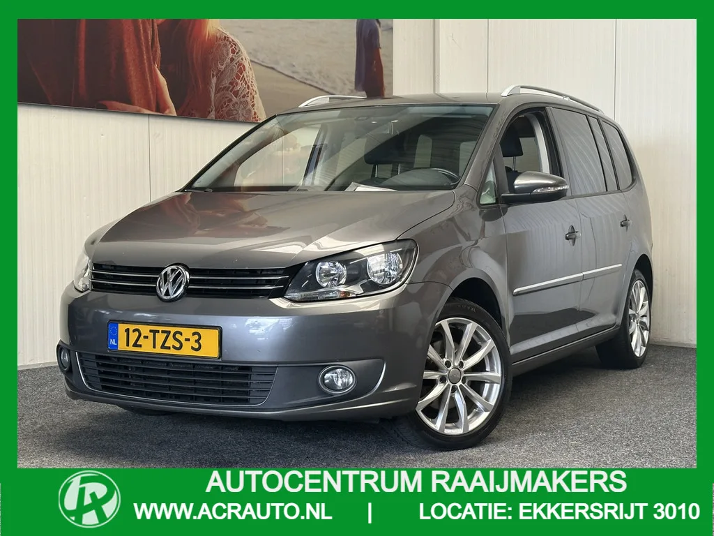 Volkswagen Touran (2012) — foto 1