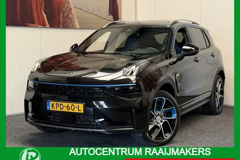 Lynk & Co 01 (2023)
