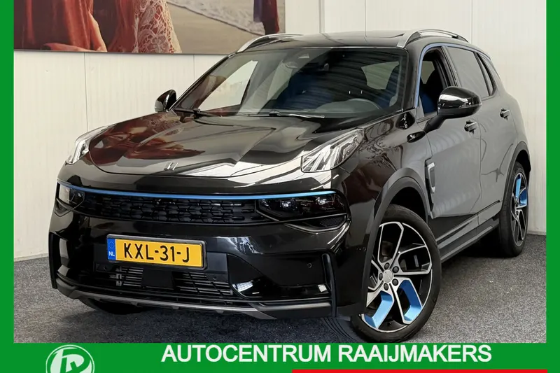 Lynk & Co 01 (2023)