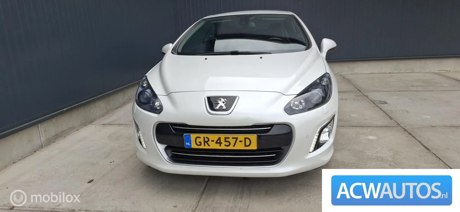 Peugeot 308 (2014) — foto 1