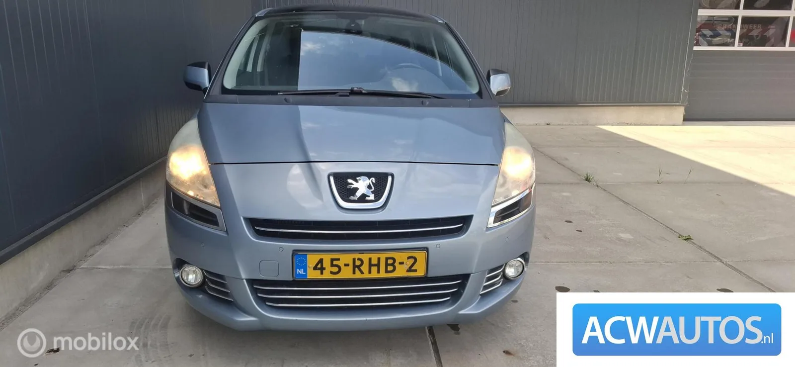 Peugeot 5008 (2010) — foto 1