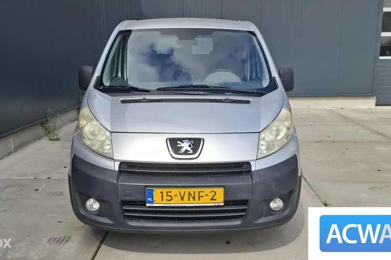 Peugeot Expert (2008)