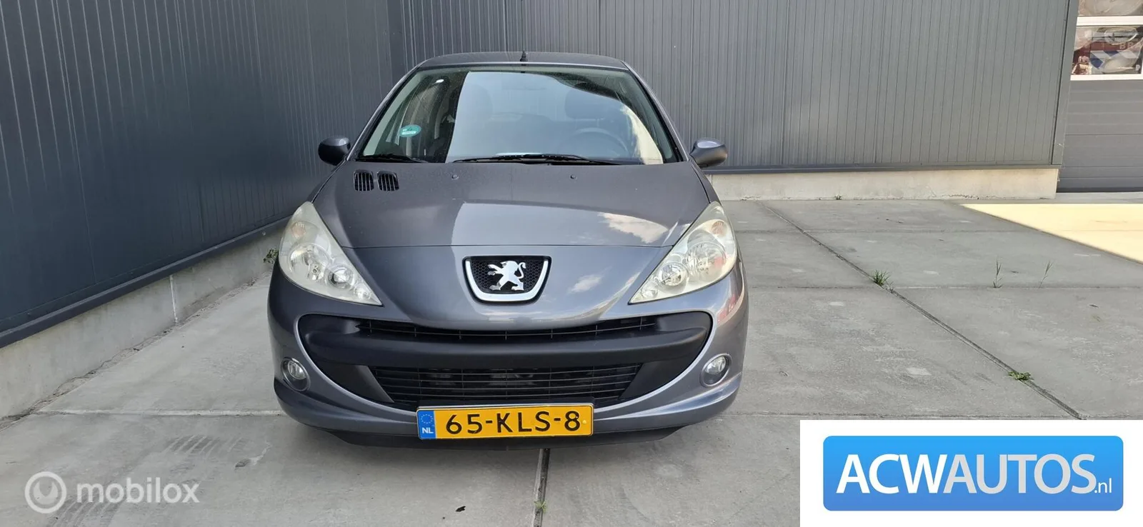 Peugeot 206 (2010) — foto 1