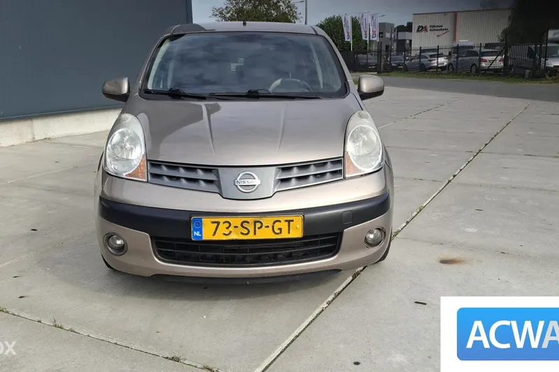 Nissan Note (2006)