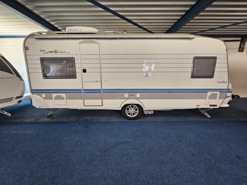 Hobby Excellent (2002) — foto 1