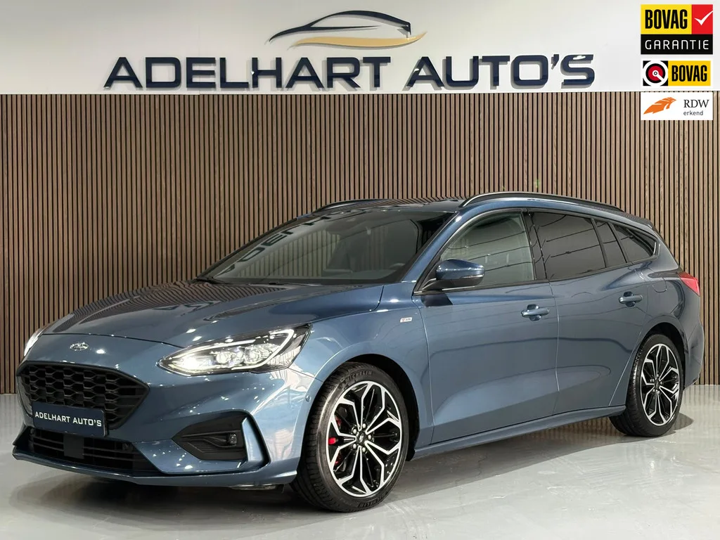 Ford Focus (2021) — foto 1