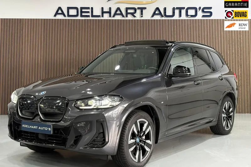 BMW iX3 (2022)