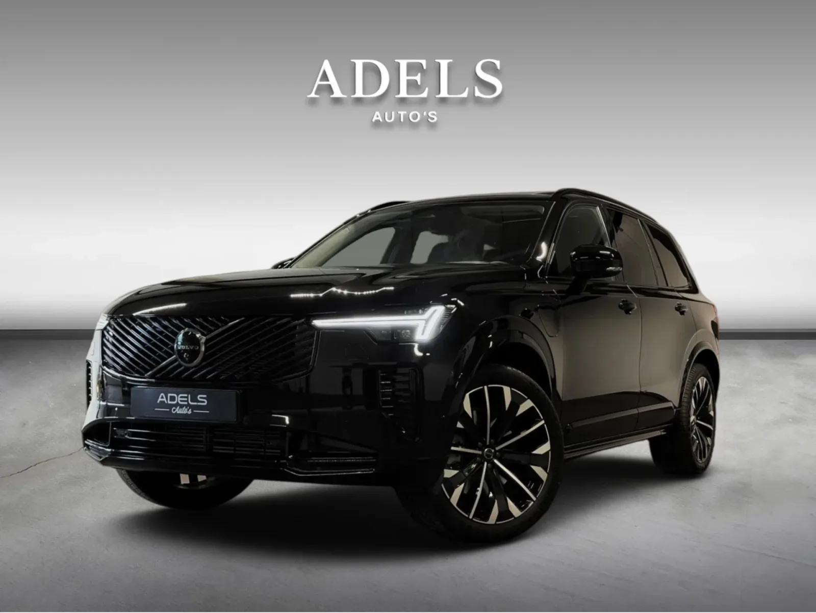 Volvo XC90 (2025) — foto 1