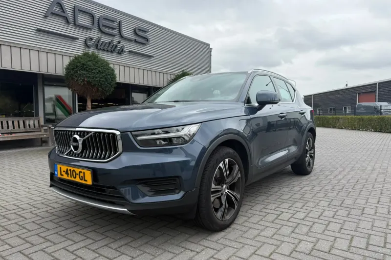 Volvo XC40 (2021)