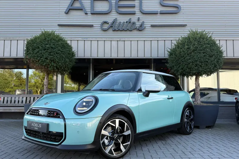 MINI Cooper S (2024)