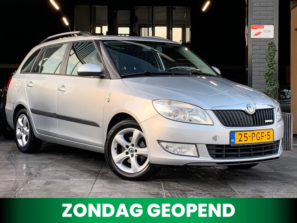 Škoda Fabia (2011) — foto 1